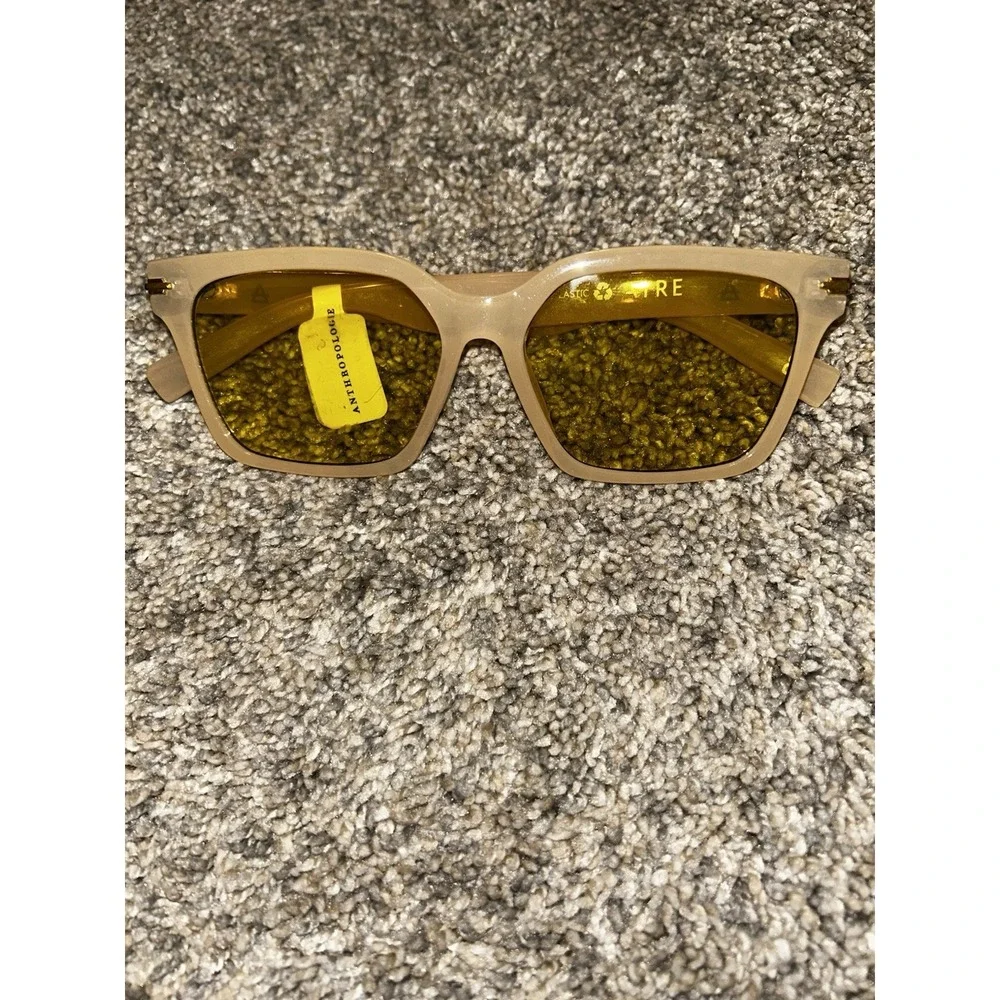 AIRE Galileo Butter Yellow Tint Square Sunglasses Anthropologie Unisex